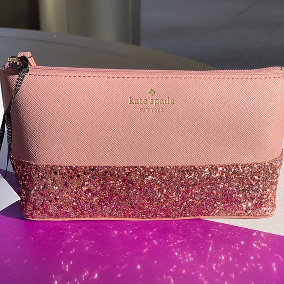 Kate Spade Greta Court Little Shiloh Cosmetic Bag - Picture 4 of 8